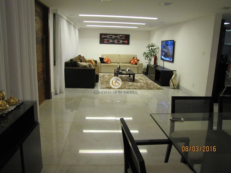 Ampla sala dividida em 3 ambientes com piso em mármore - 4250