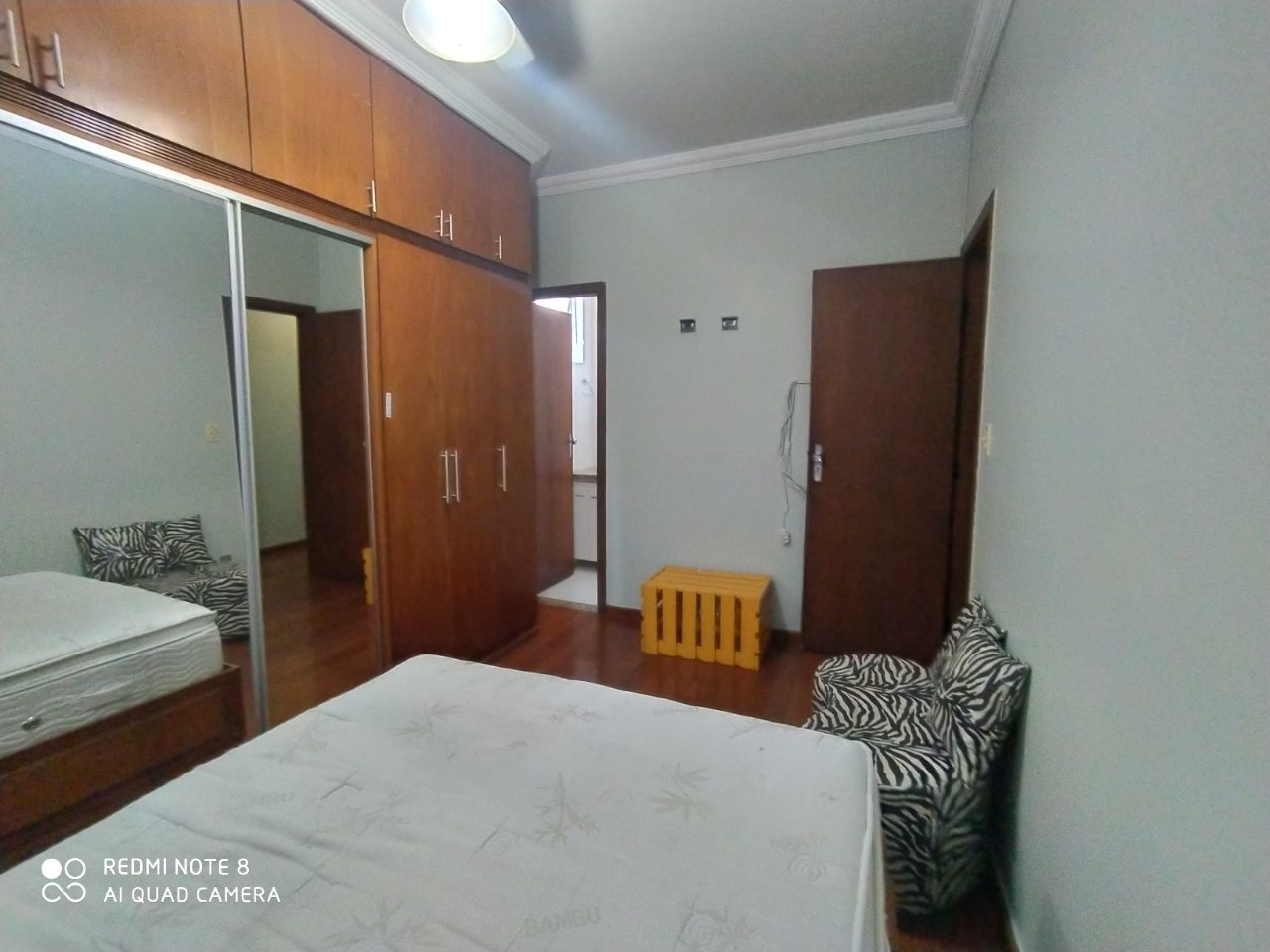 Apartamento para alugar com 3 quartos, 138m² - Foto 9