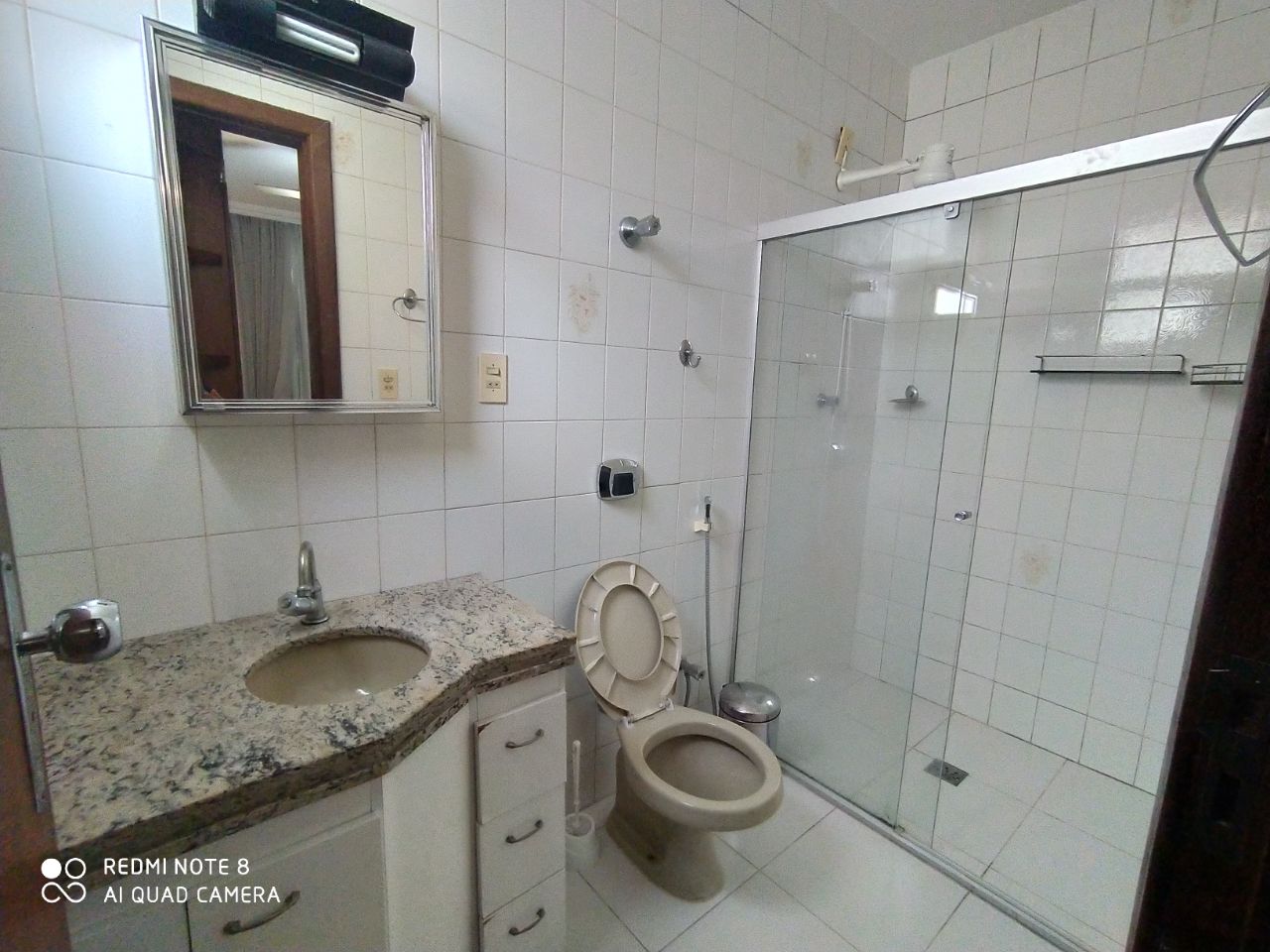 Apartamento para alugar com 3 quartos, 138m² - Foto 11