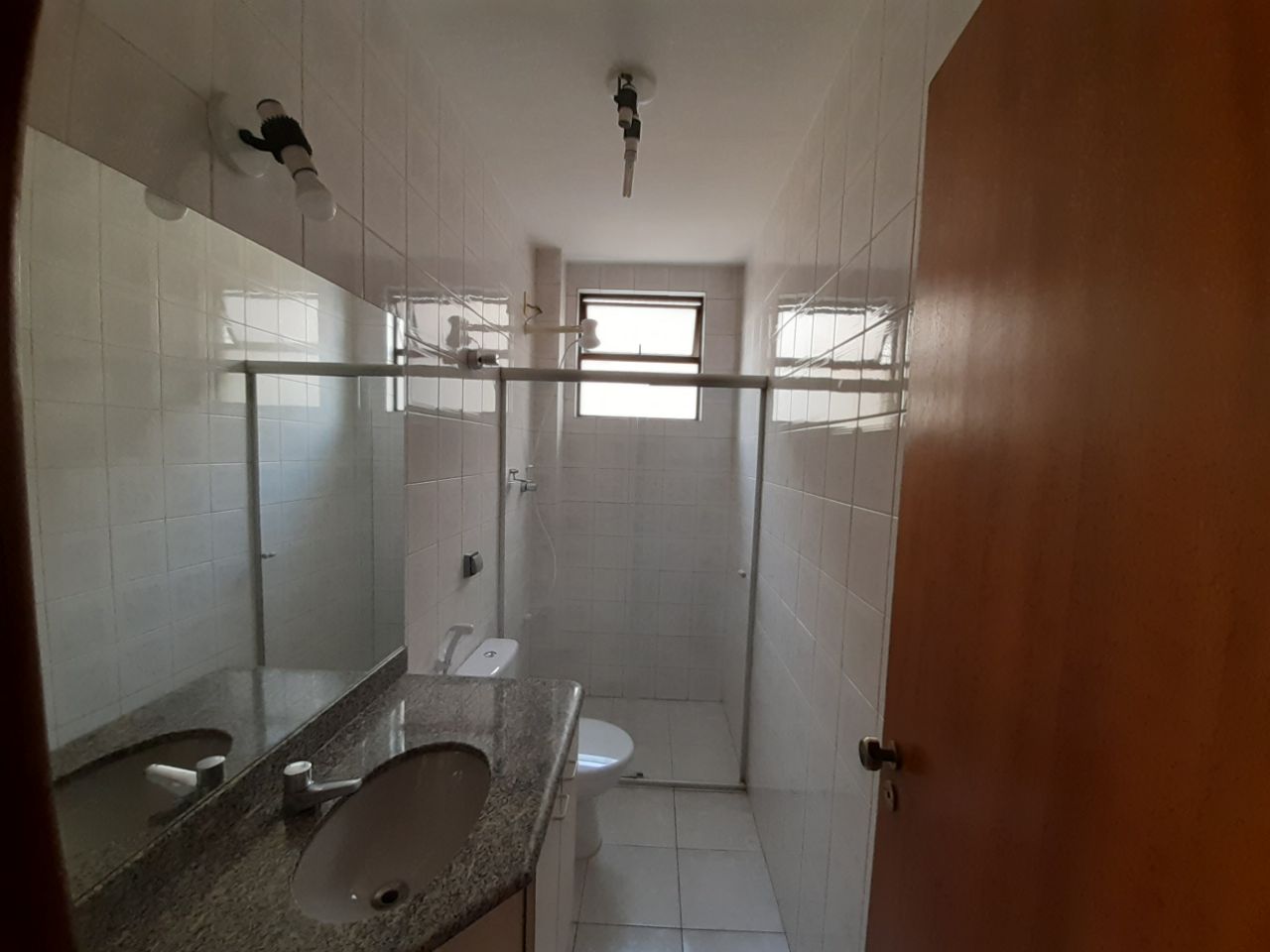 Apartamento à venda com 3 quartos, 142m² - Foto 4