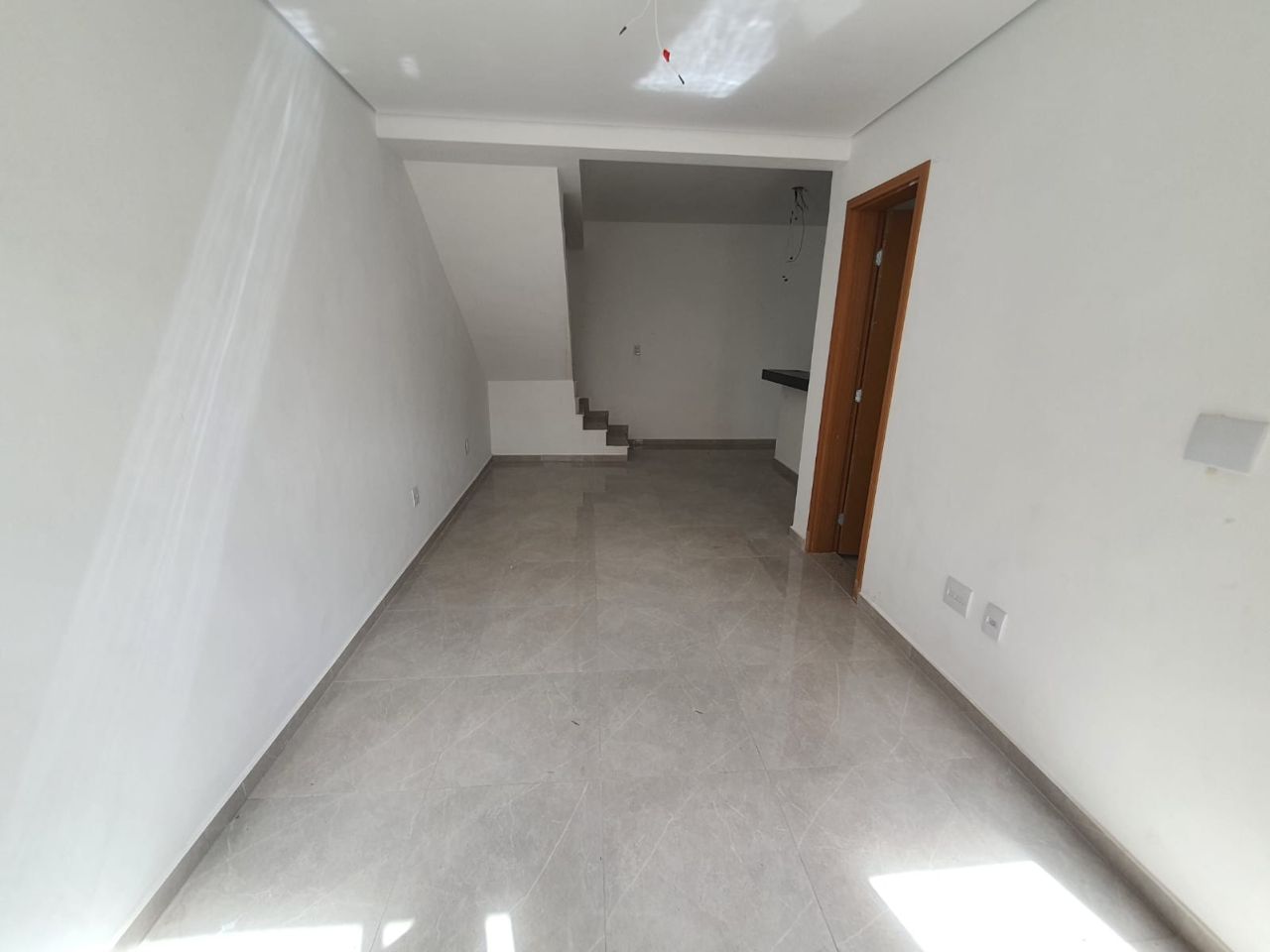 Casa para alugar com 2 quartos, 80m² - Foto 4