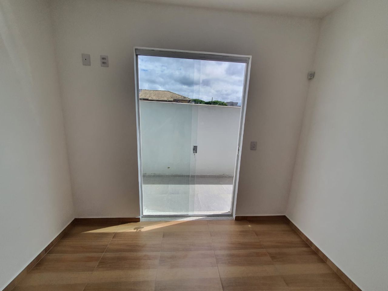 Casa para alugar com 2 quartos, 80m² - Foto 11