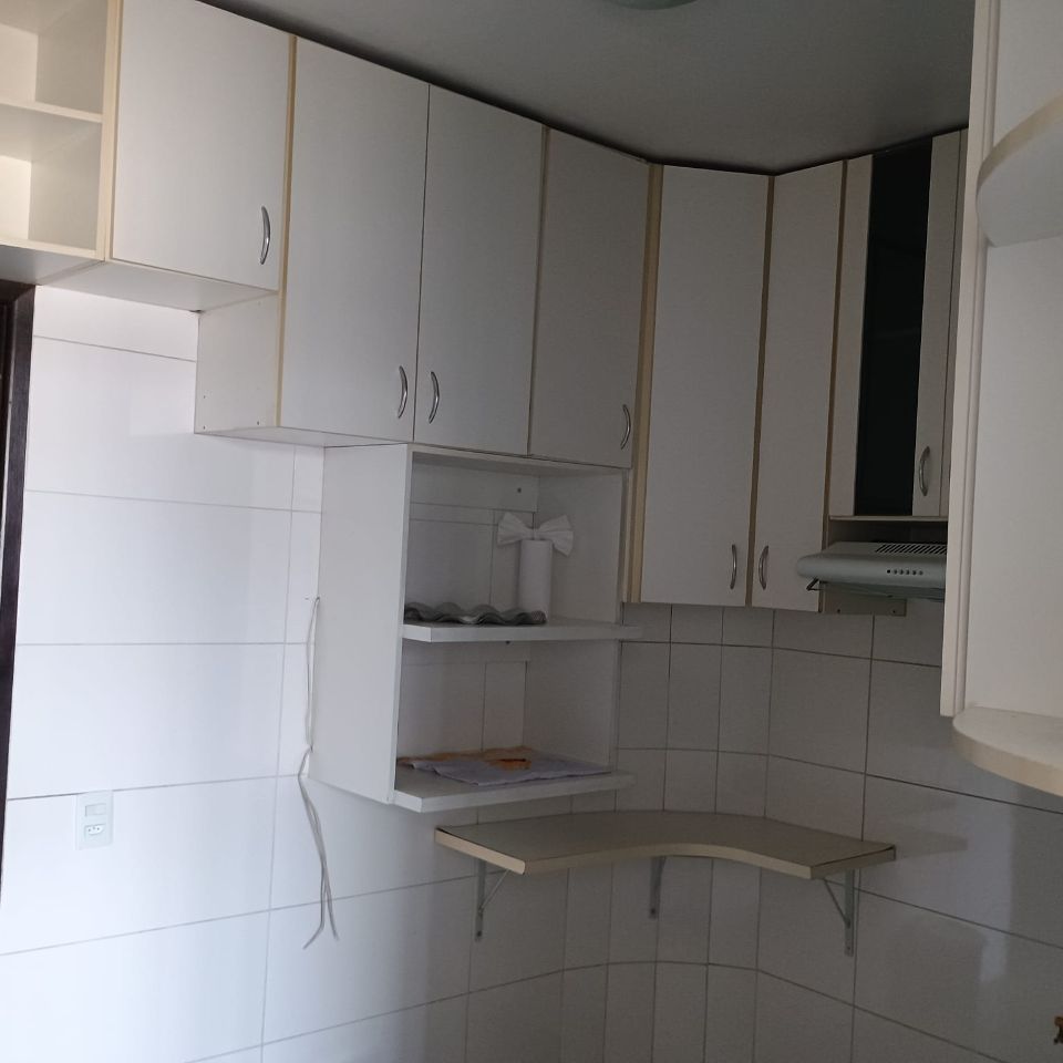 Apartamento para alugar com 3 quartos, 167m² - Foto 13