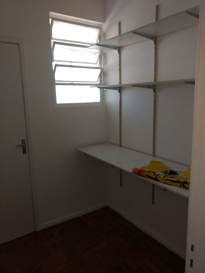 Apartamento à venda com 2 quartos, 79m² - Foto 3