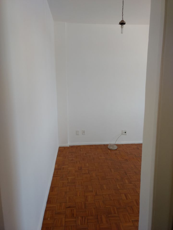 Apartamento à venda com 2 quartos, 79m² - Foto 4