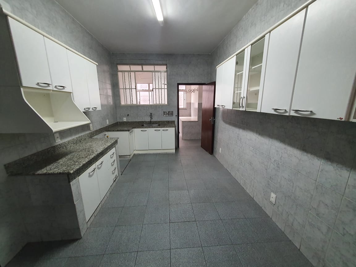 Apartamento à venda com 2 quartos, 85m² - Foto 3