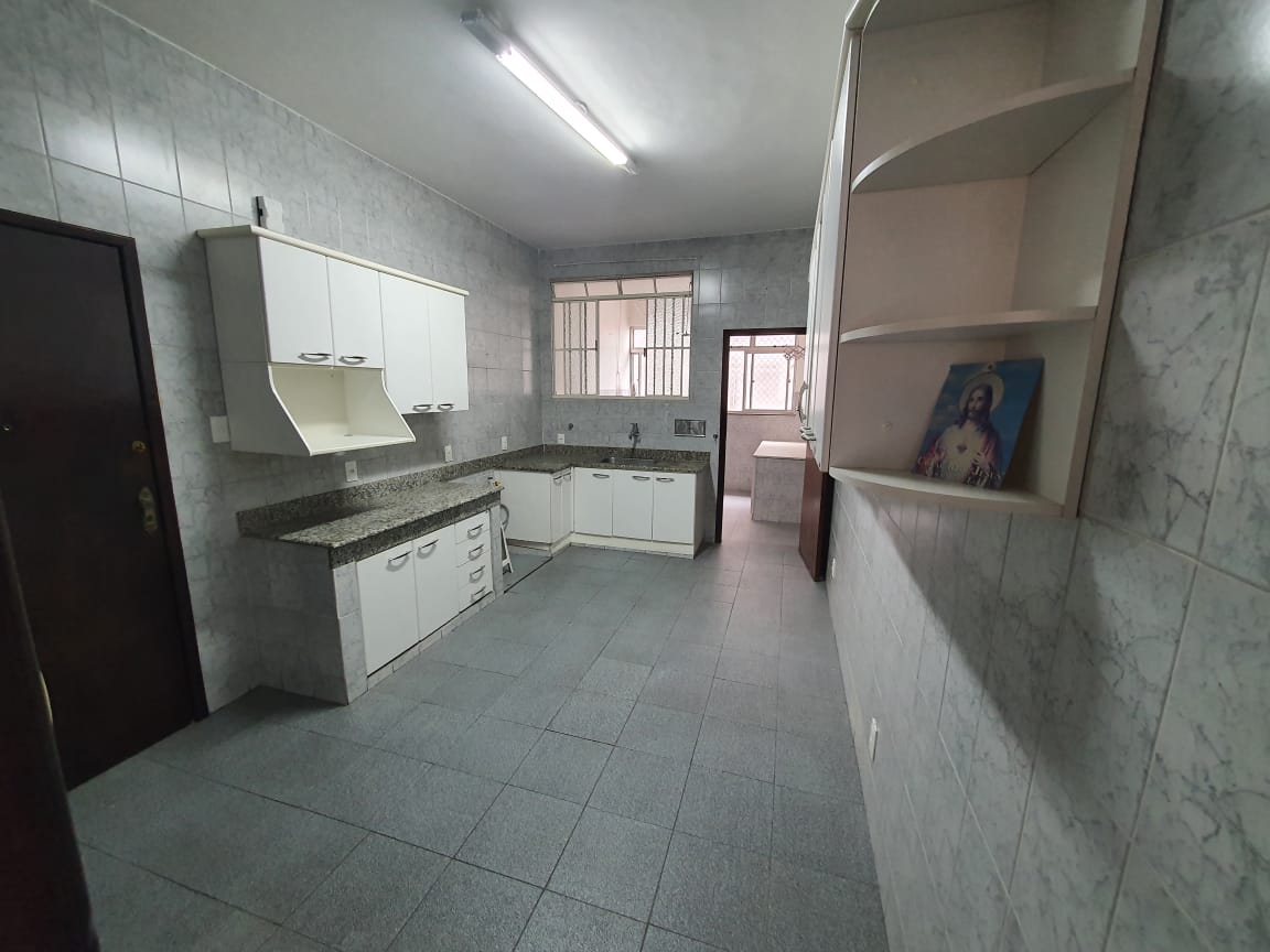 Apartamento à venda com 2 quartos, 85m² - Foto 4