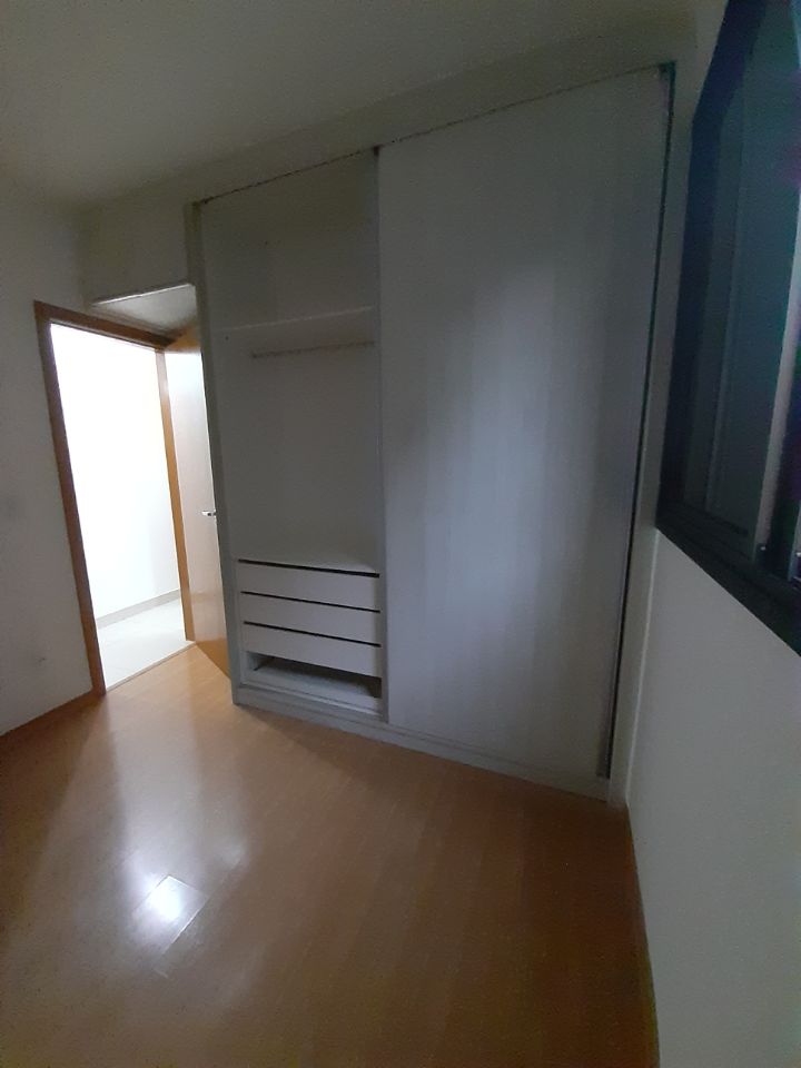 Apartamento à venda com 3 quartos, 85m² - Foto 12