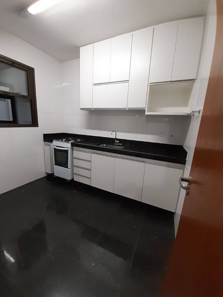 Apartamento à venda com 3 quartos, 85m² - Foto 13