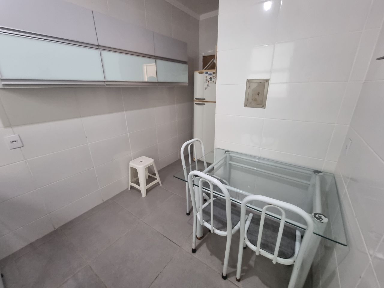 Apartamento para alugar com 3 quartos, 85m² - Foto 9