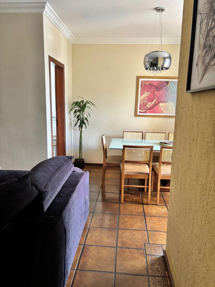 Apartamento à venda com 4 quartos, 157m² - Foto 2