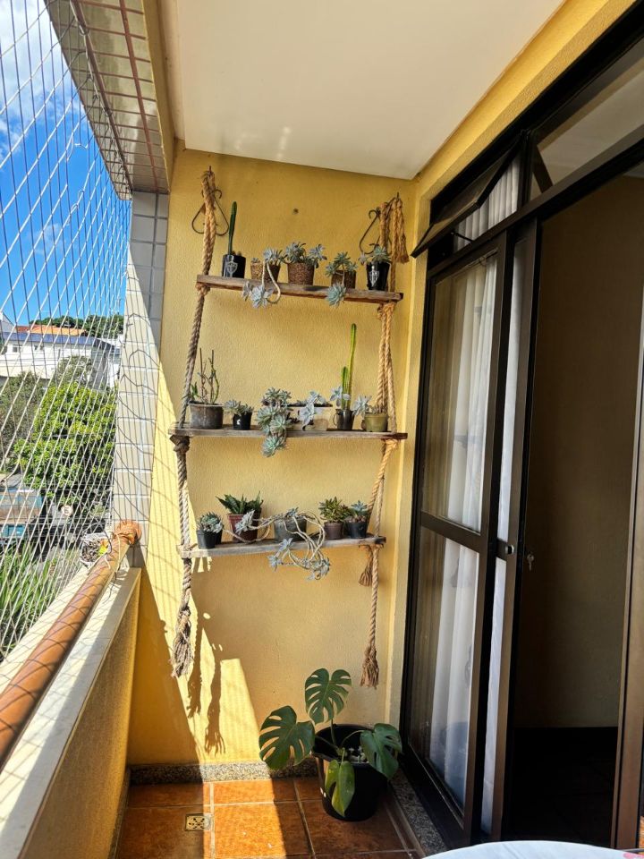 Apartamento à venda com 4 quartos, 157m² - Foto 4