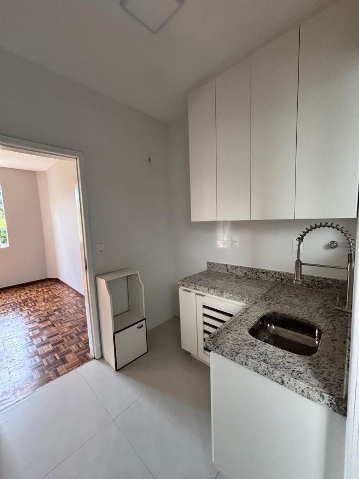 Apartamento para alugar com 3 quartos, 77m² - Foto 14