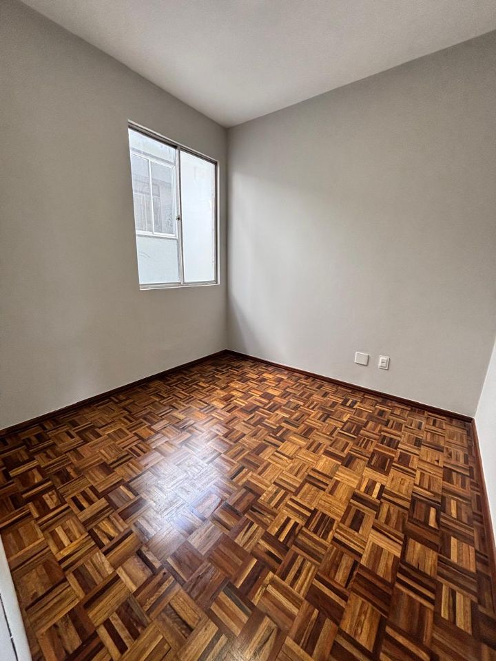 Apartamento para alugar com 3 quartos, 77m² - Foto 8