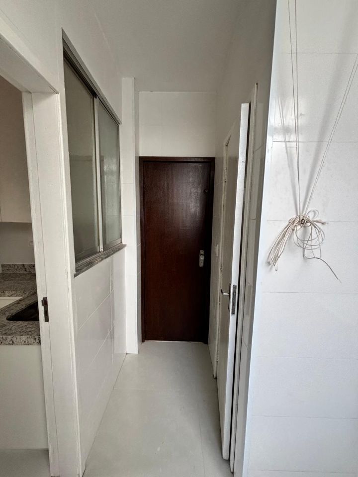 Apartamento para alugar com 3 quartos, 77m² - Foto 13