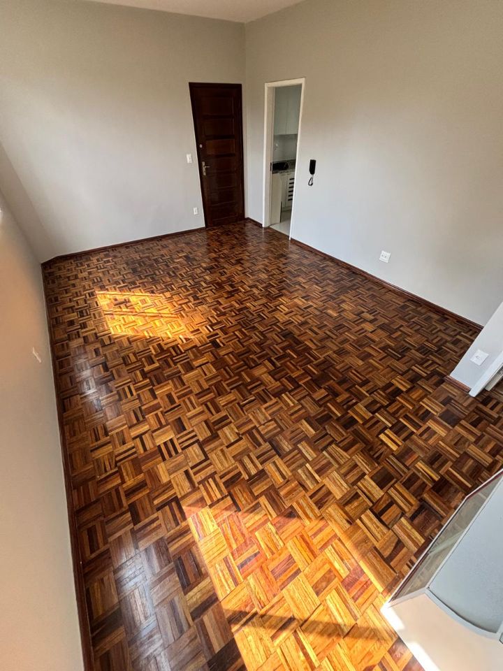 Apartamento para alugar com 3 quartos, 77m² - Foto 7