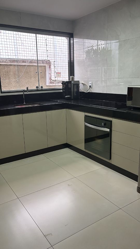 Casa à venda com 4 quartos, 360m² - Foto 8