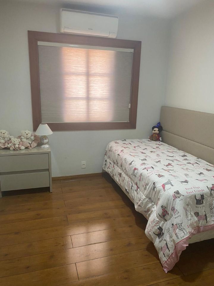 Casa à venda com 4 quartos, 360m² - Foto 12