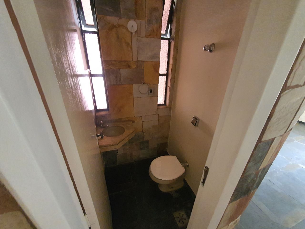Casa para alugar com 3 quartos, 174m² - Foto 4