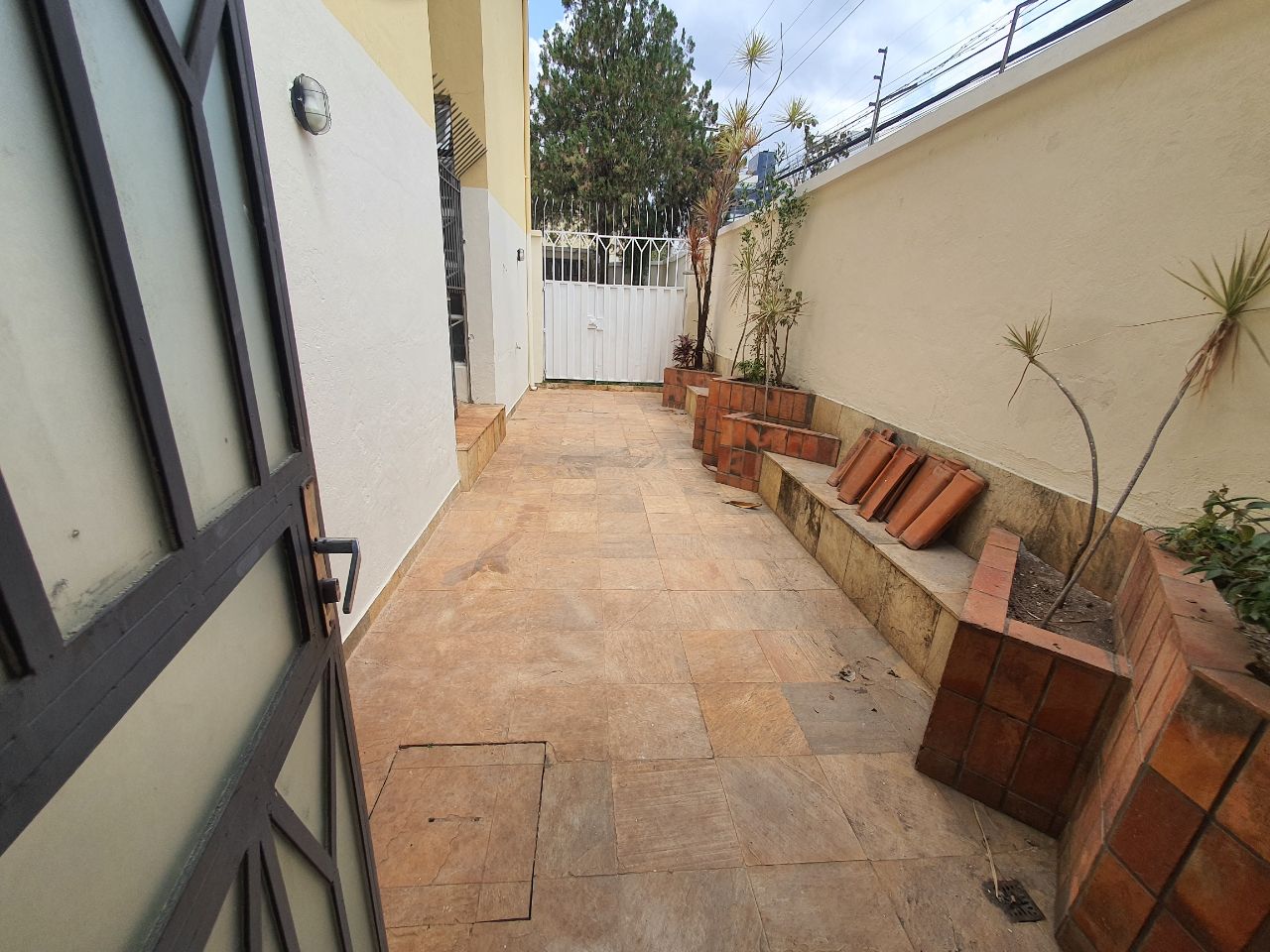 Casa para alugar com 3 quartos, 174m² - Foto 11