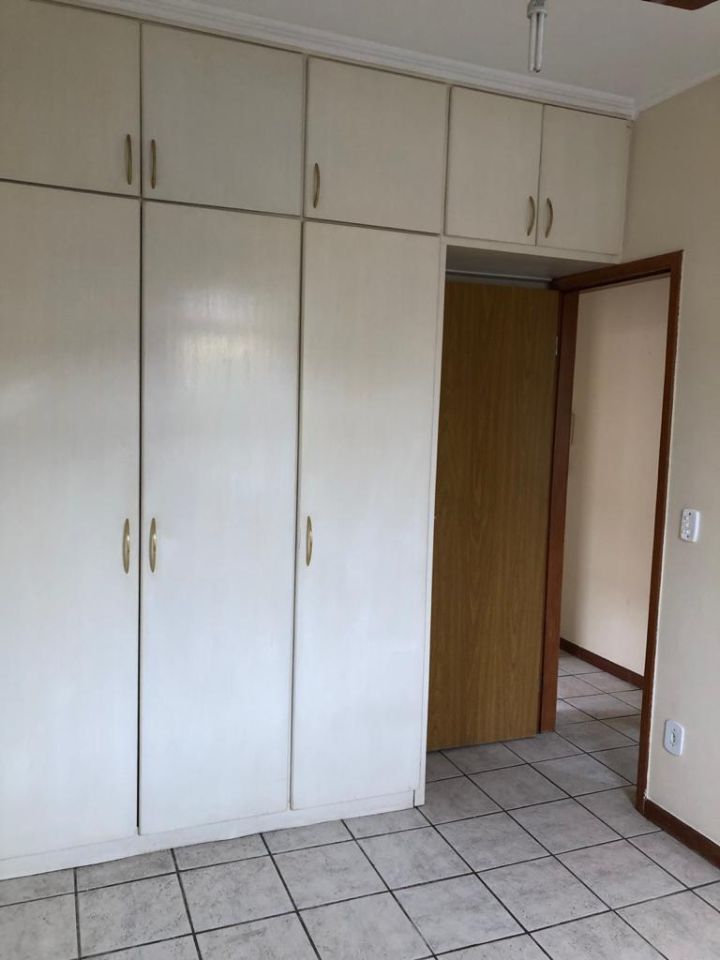 Apartamento para alugar com 3 quartos, 65m² - Foto 5