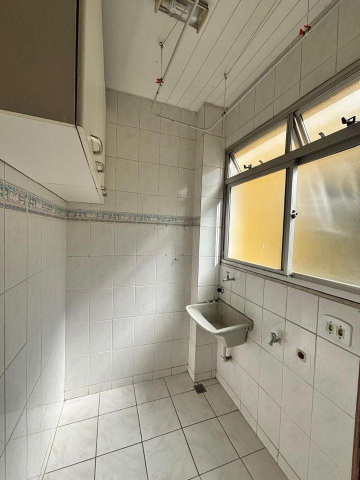 Apartamento para alugar com 3 quartos, 65m² - Foto 9