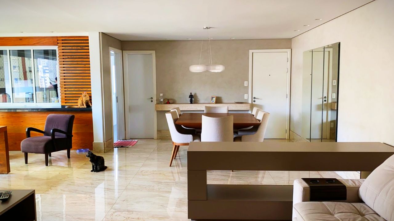 Apartamento à venda com 4 quartos, 143m² - Foto 2