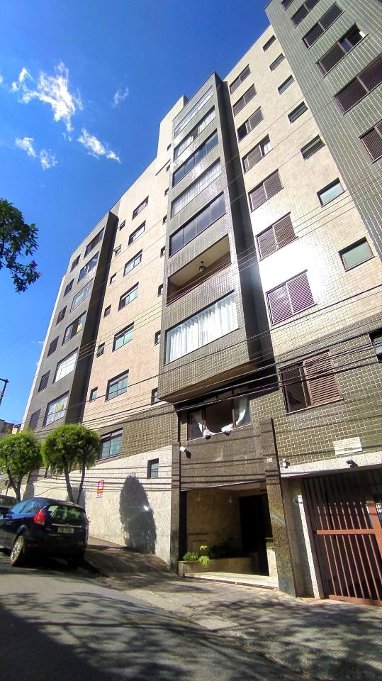 Apartamento à venda com 3 quartos, 130m² - Foto 18