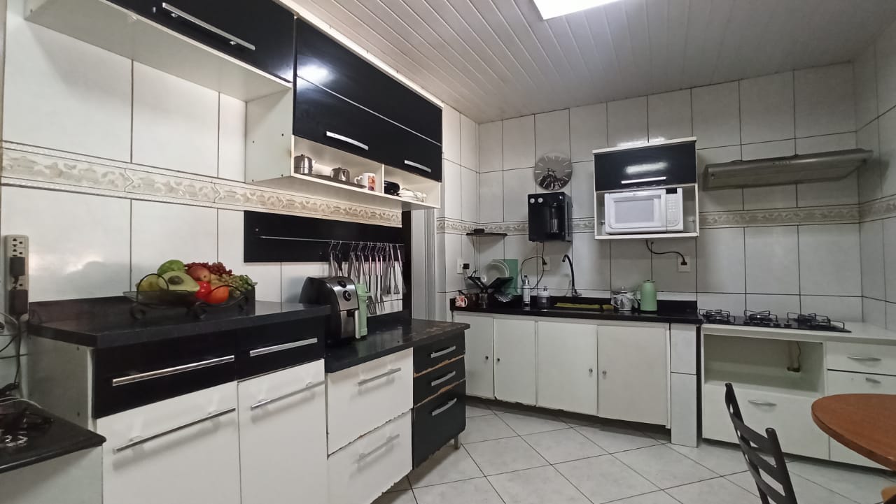 Casa à venda com 4 quartos, 589m² - Foto 6