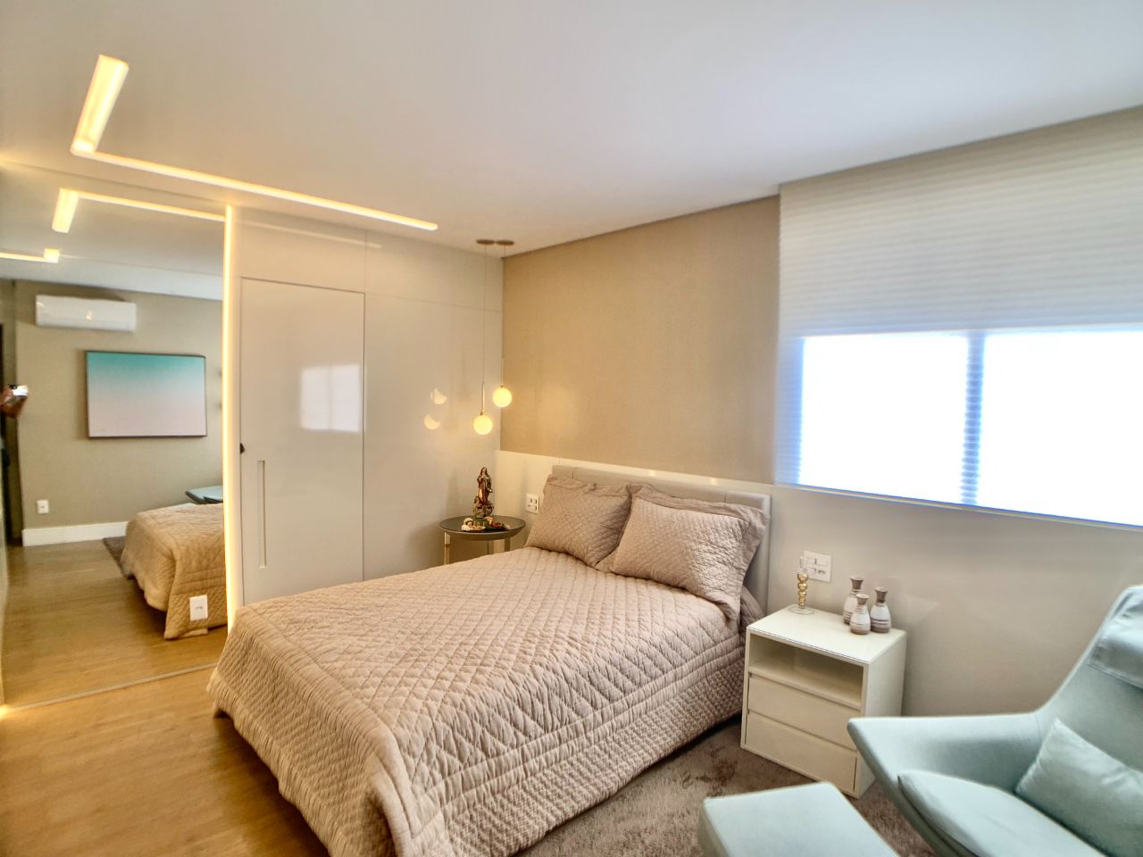 Apartamento à venda com 3 quartos, 143m² - Foto 12