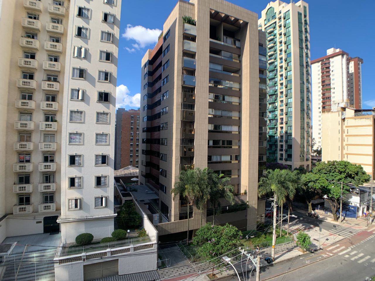 Apartamento à venda com 3 quartos, 143m² - Foto 21