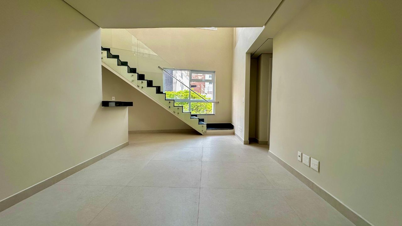 Cobertura à venda com 2 quartos, 118m² - Foto 1