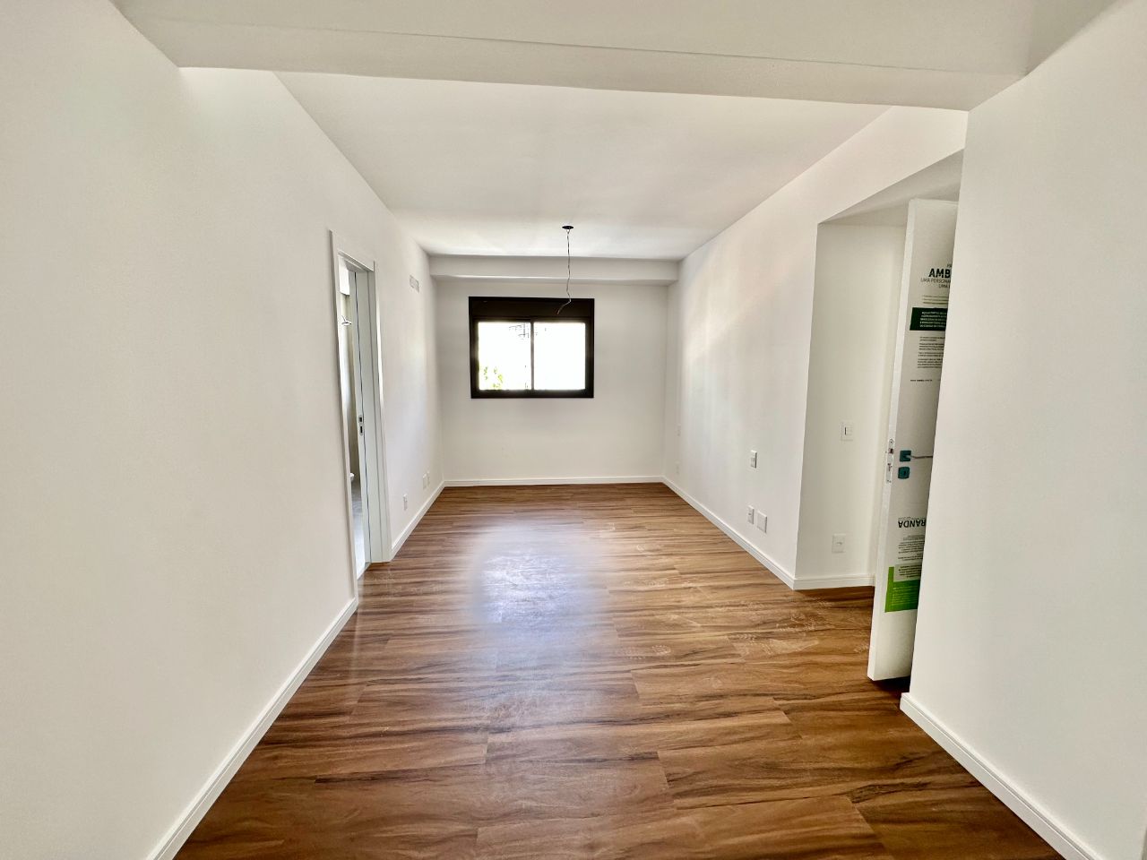 Apartamento à venda com 4 quartos, 145m² - Foto 14