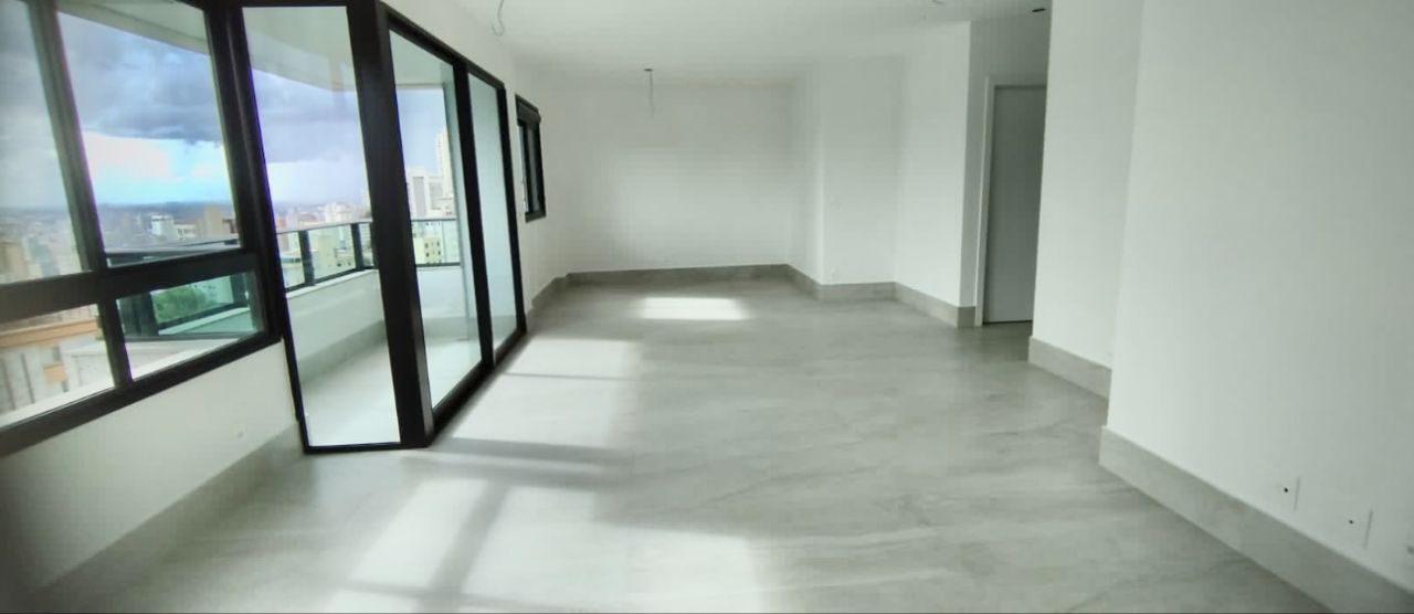 Apartamento à venda com 4 quartos, 140m² - Foto 3