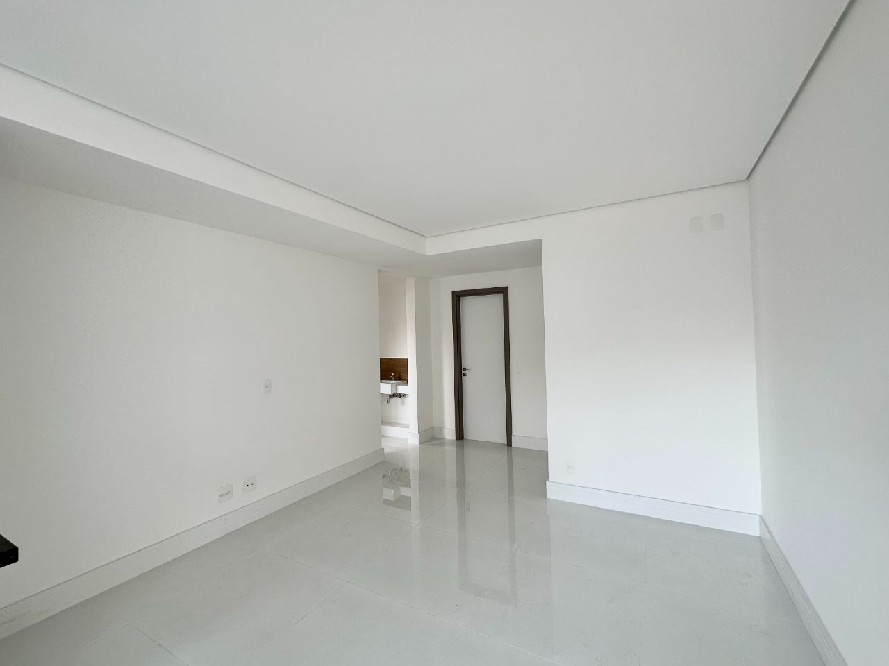 Apartamento à venda com 2 quartos, 72m² - Foto 7