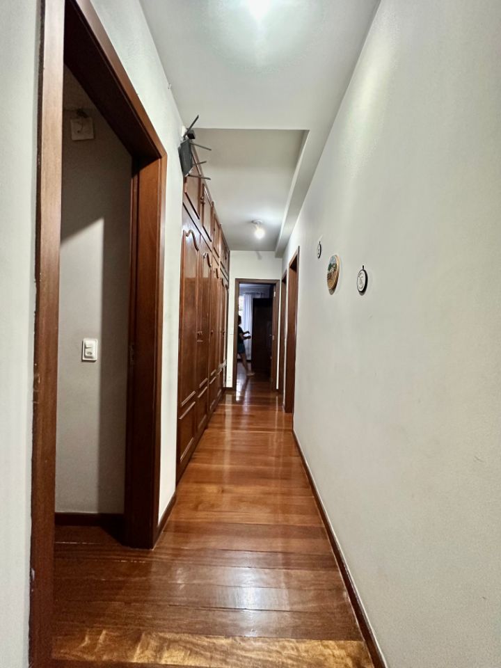 Apartamento à venda com 4 quartos, 300m² - Foto 11