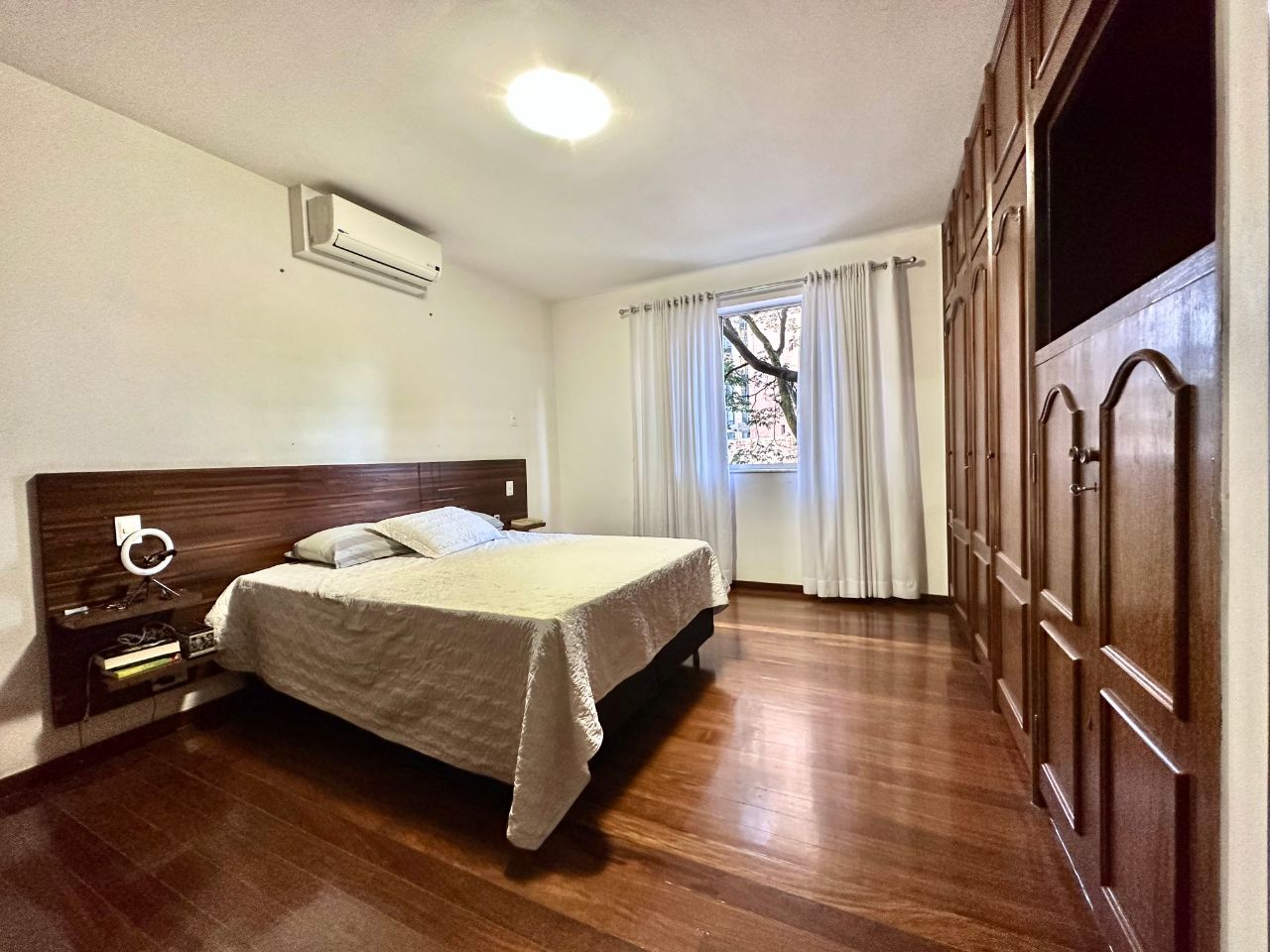 Apartamento à venda com 4 quartos, 300m² - Foto 12