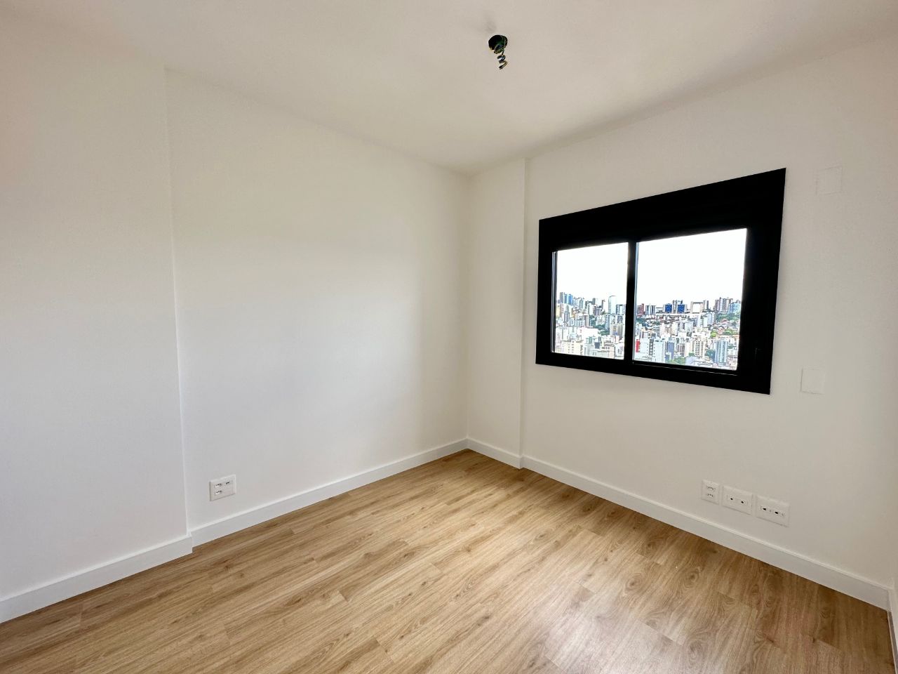 Apartamento à venda com 4 quartos, 172m² - Foto 14