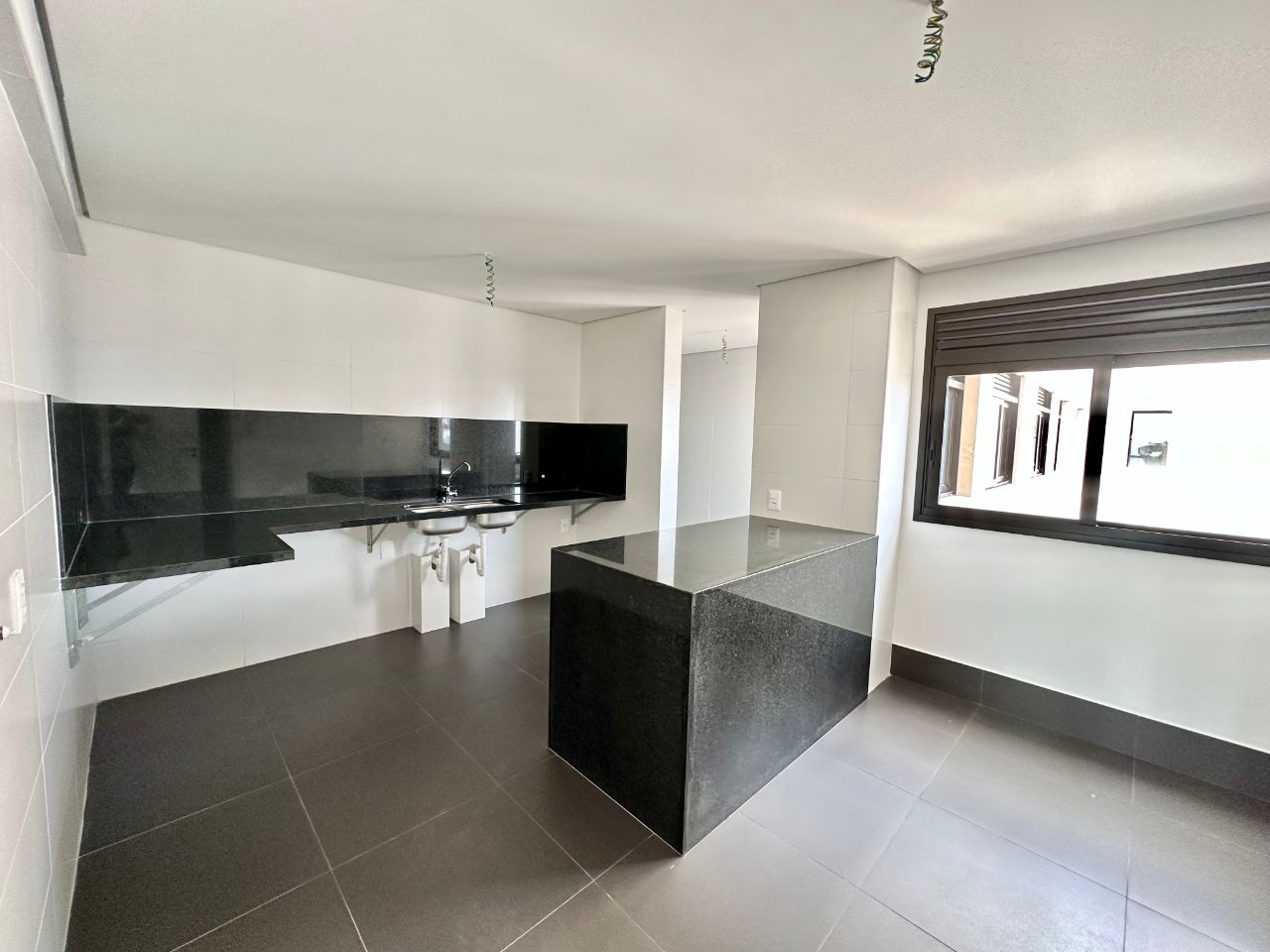 Apartamento à venda com 4 quartos, 172m² - Foto 17