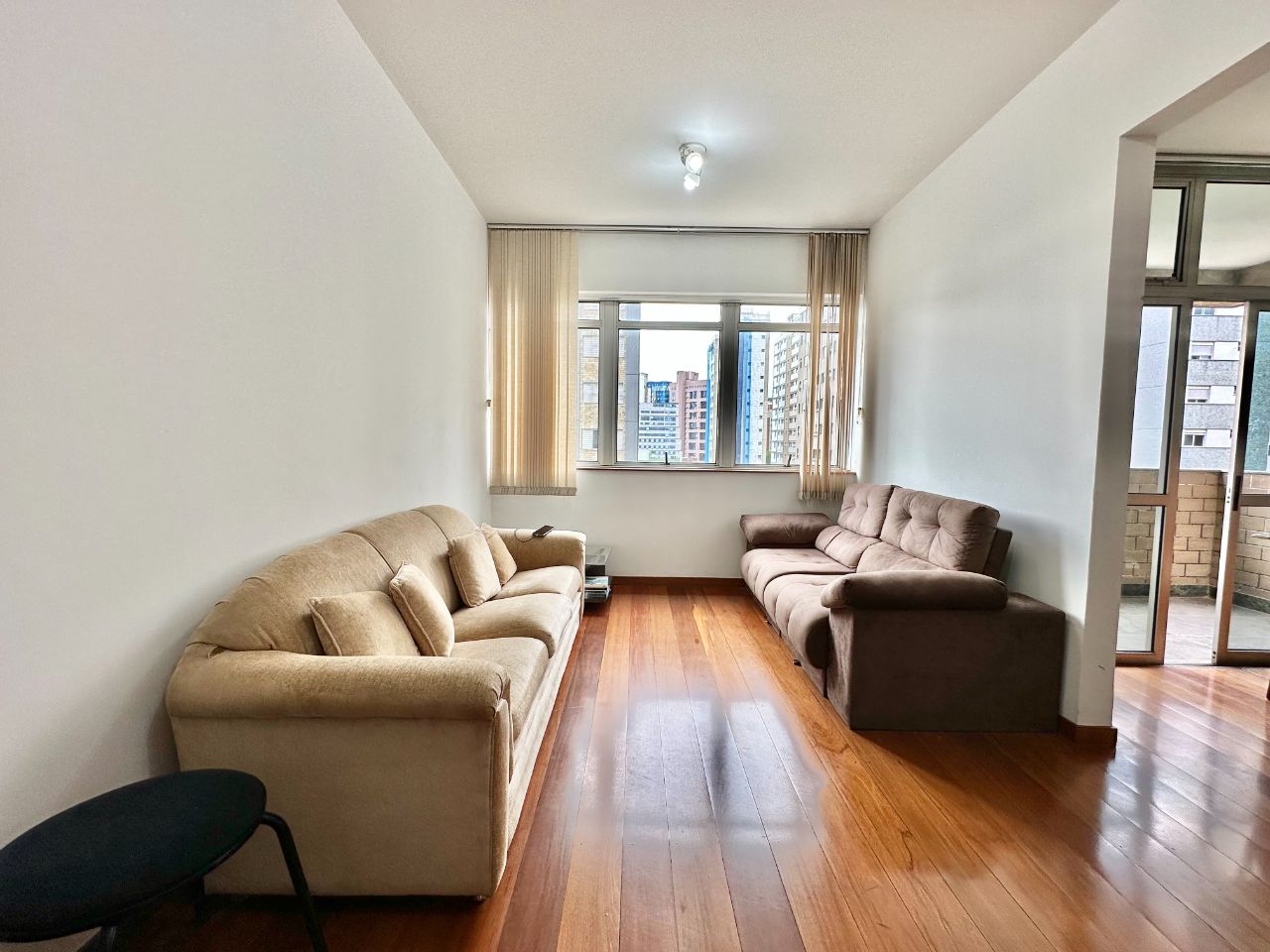 Apartamento à venda com 3 quartos, 102m² - Foto 4