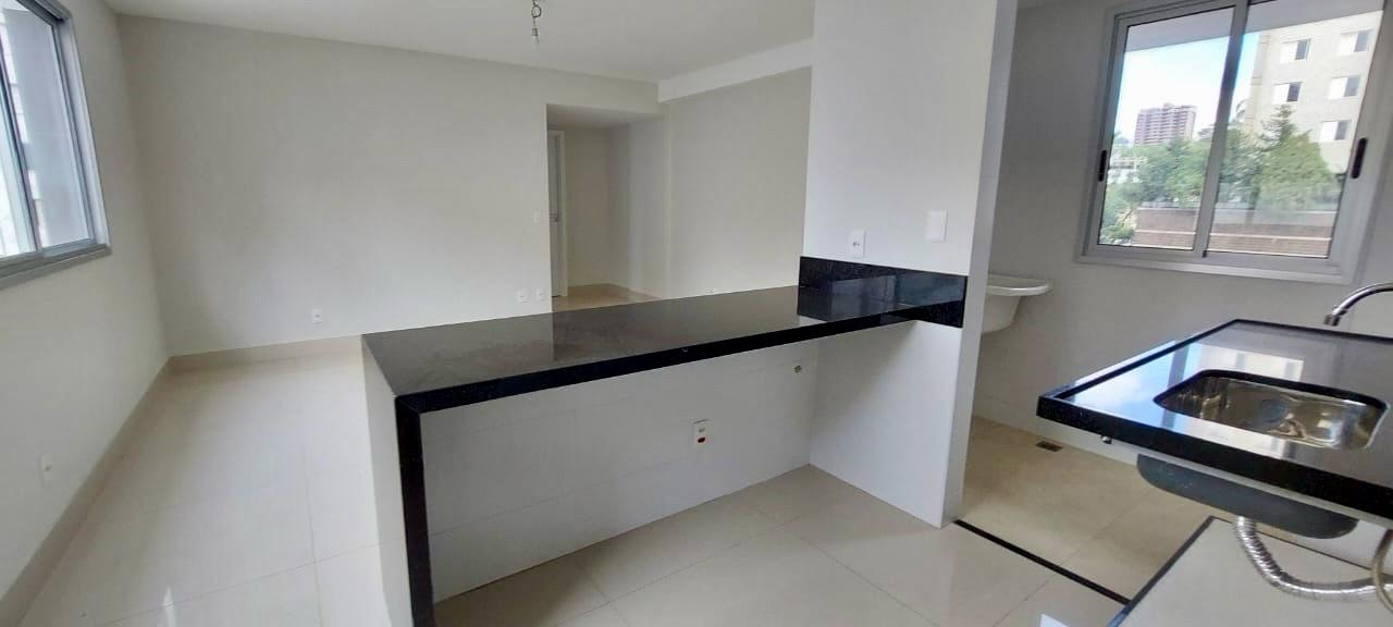 Apartamento à venda com 2 quartos, 68m² - Foto 4