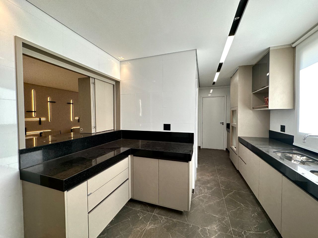 Apartamento à venda com 4 quartos, 405m² - Foto 22