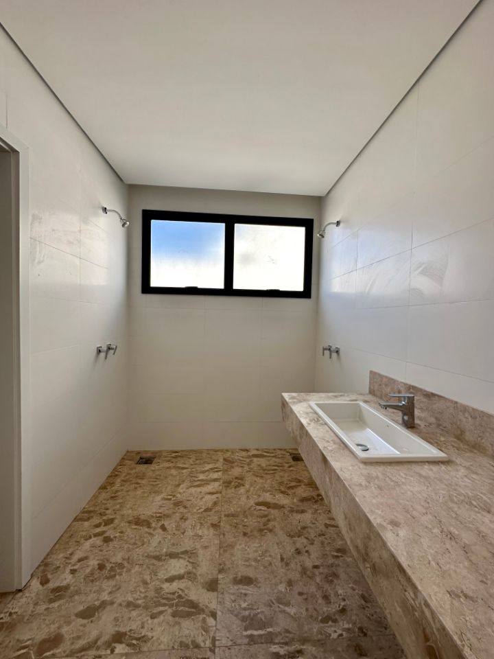 Apartamento à venda com 4 quartos, 205m² - Foto 11