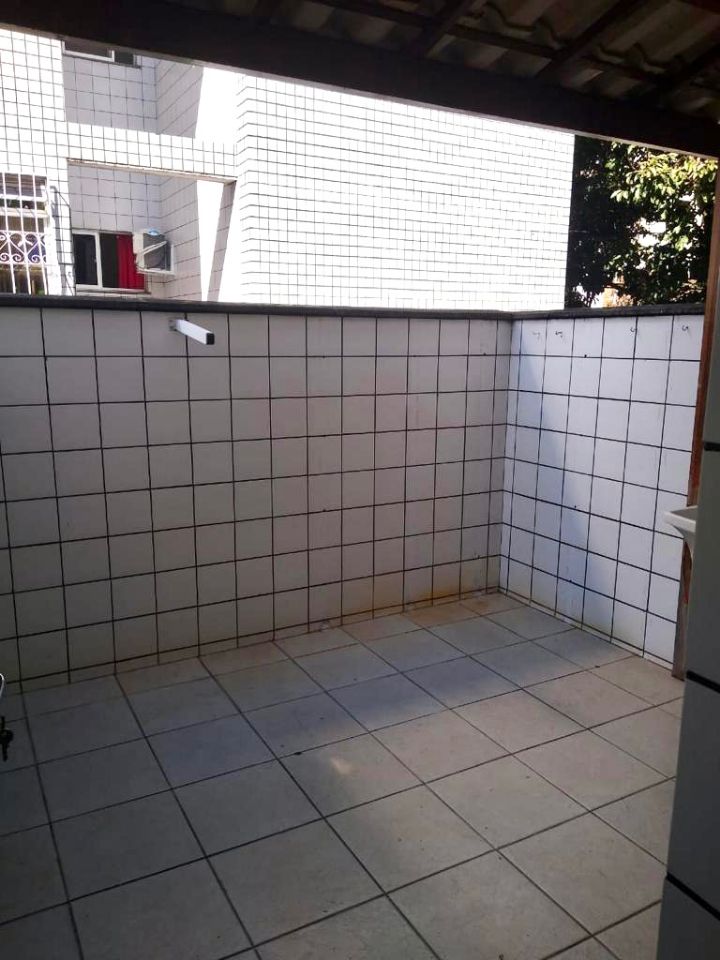 Apartamento à venda com 2 quartos, 83m² - Foto 2