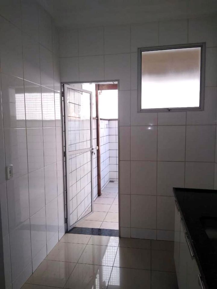 Apartamento à venda com 2 quartos, 83m² - Foto 13