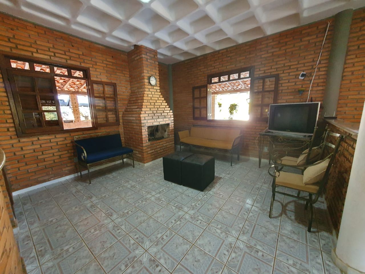 Chácara à venda com 4 quartos, 315m² - Foto 19