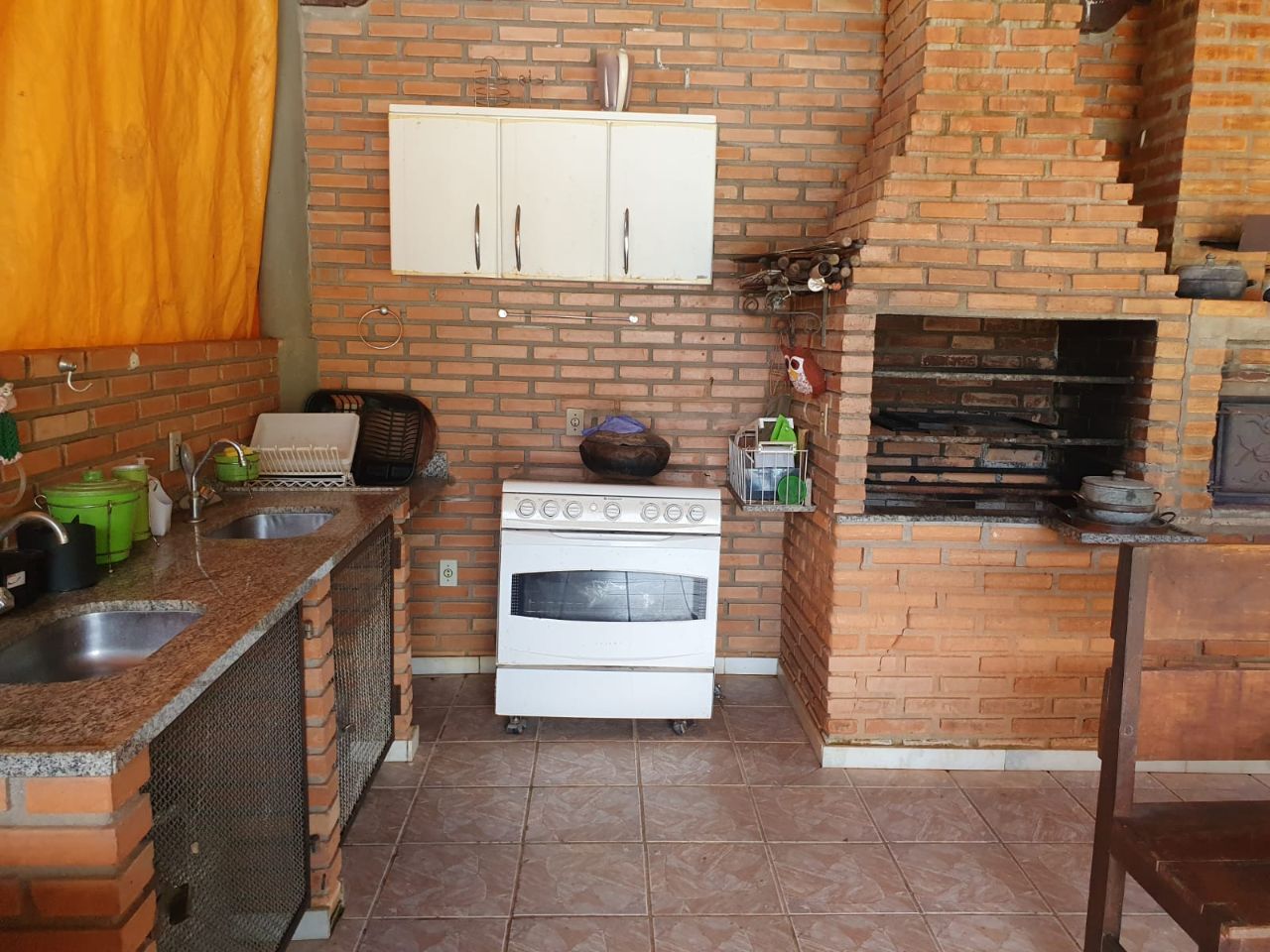 Chácara à venda com 4 quartos, 315m² - Foto 16