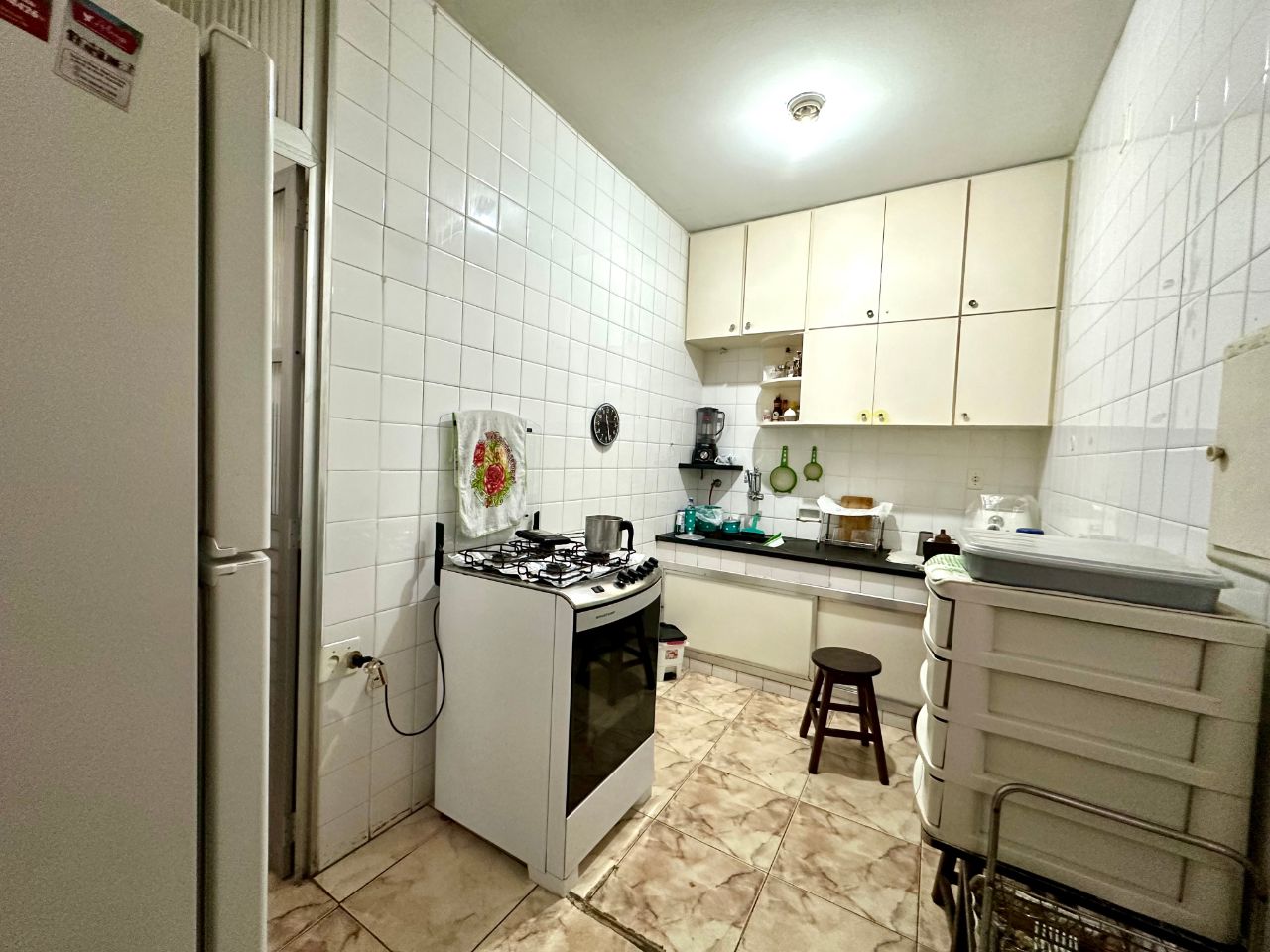 Apartamento à venda com 3 quartos, 110m² - Foto 8