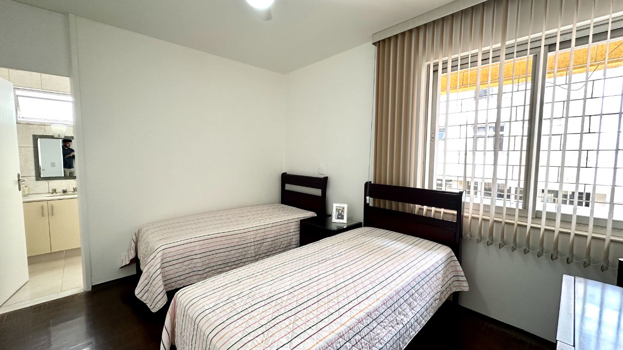 Apartamento à venda com 4 quartos, 160m² - Foto 15