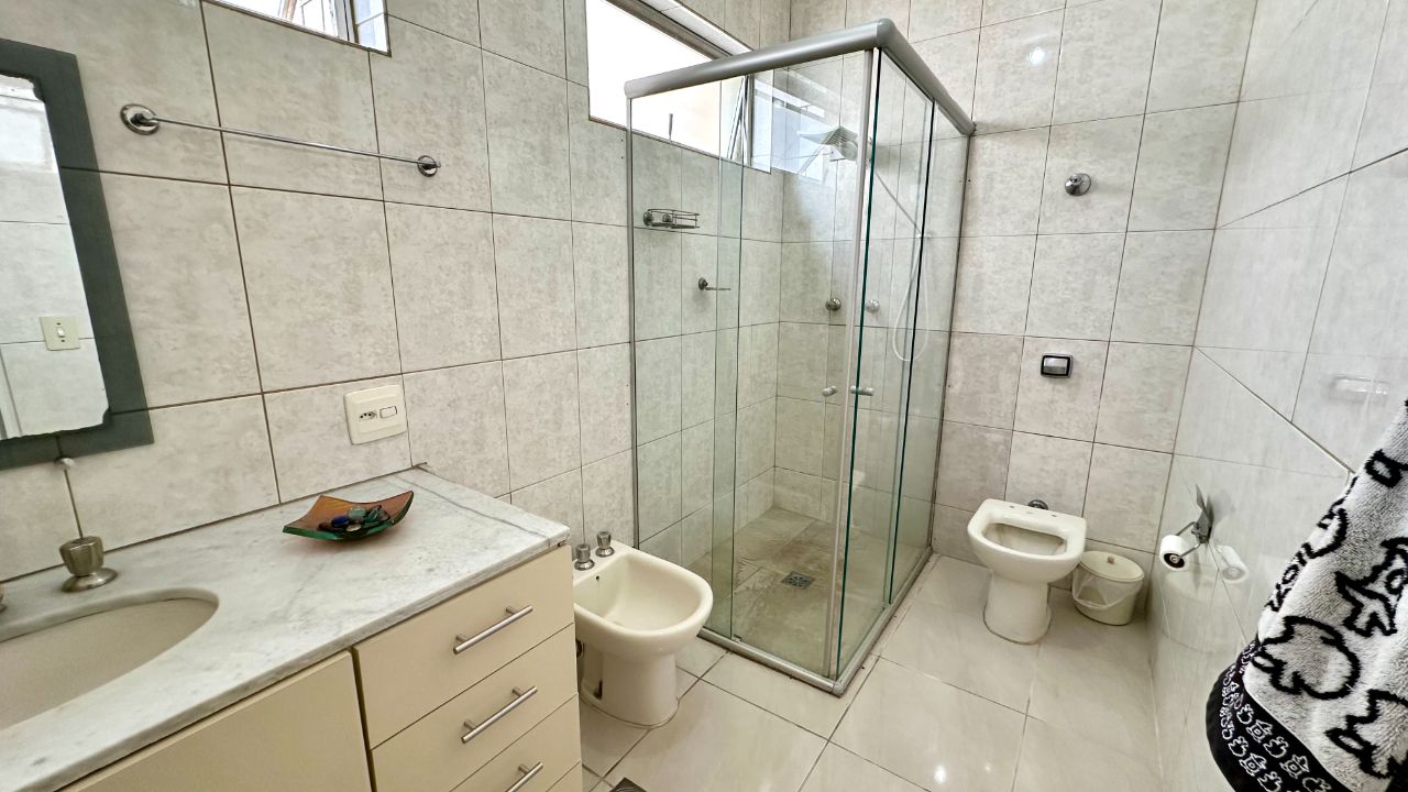 Apartamento à venda com 4 quartos, 160m² - Foto 18